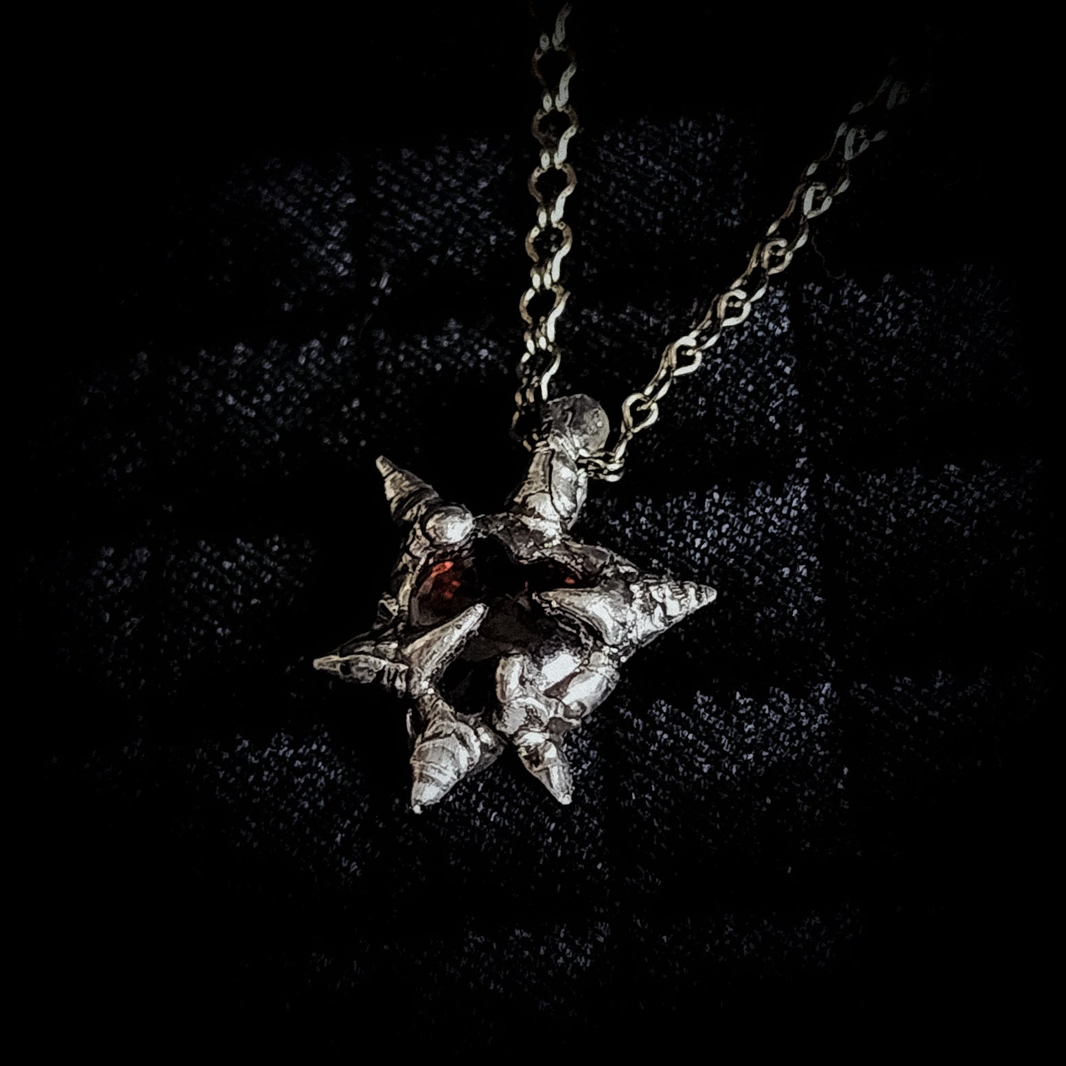 Mini Garnet Heart - 4 Corners